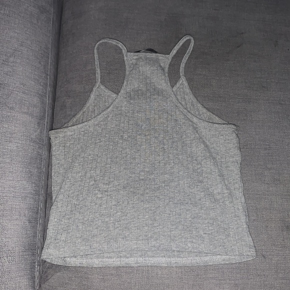 Shein crop top - Picture 2 of 3